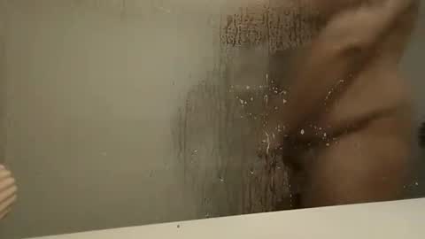 Snapshot of ironsexyaidan chatting on 11.07.25 ironsexyaidan online show from 11.07.25