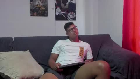 ironvelour online show from 01.10.26