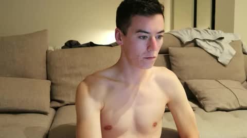 Irvinegayboi online show from 10.06.25