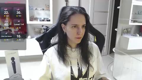 Irwi Tomboy online show from 10.23.25