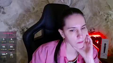 Snapshot of irwi_tomboy chatting on 06.01.26 Irwi Tomboy online show from 06.01.26