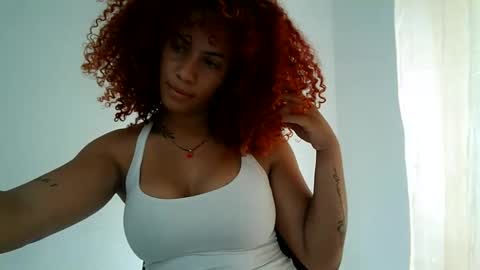 isa_bellaxx23 online show from 09.12.25