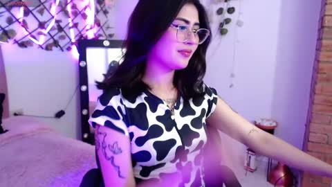 isabela online show from 10.21.25