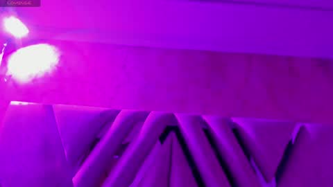 Isa online show from 04.17.26