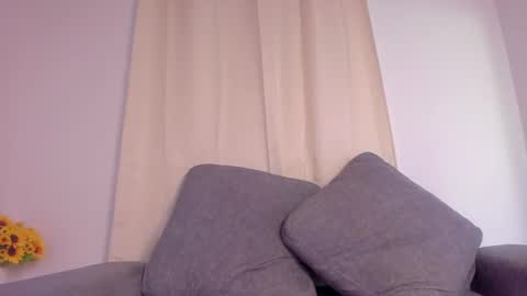 Isabella online show from 01.23.25