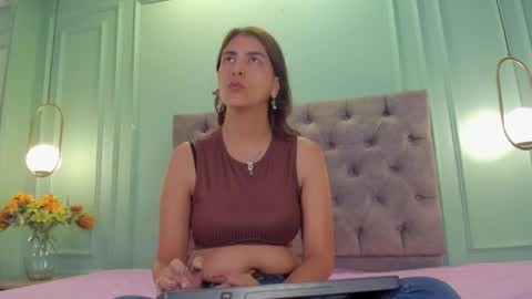 Isabella online show from 03.07.25