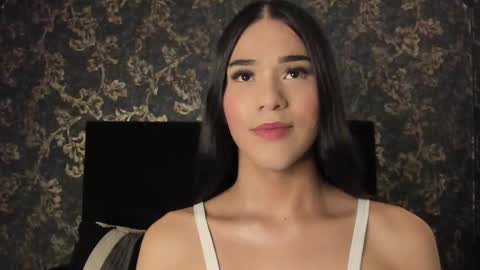 Isa  online show from 03.07.25