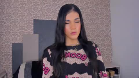 Isa  online show from 09.20.25