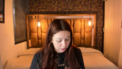  I S A  online show from 12.22.25