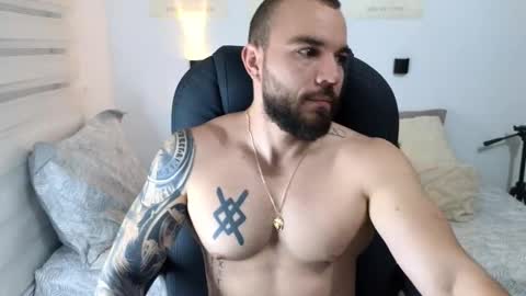 Snapshot of isaac_carter chatting on 09.11.25 Isaac carter online show from 09.11.25