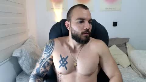 Snapshot of isaac_carter chatting on 09.15.25 Isaac carter online show from 09.15.25