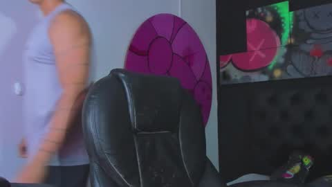 isaac_cryston online show from 09.29.25