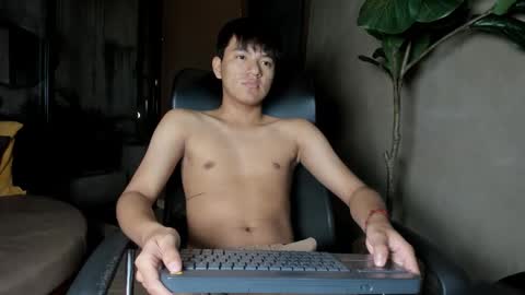 Snapshot of isaac_grimm chatting on 02.13.26 isaac_grimm online show from 02.13.26