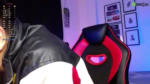 Isaac Saenz. online show from 12.16.25