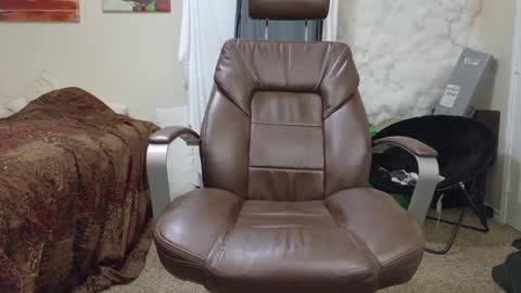 isaac online show from 10.09.25