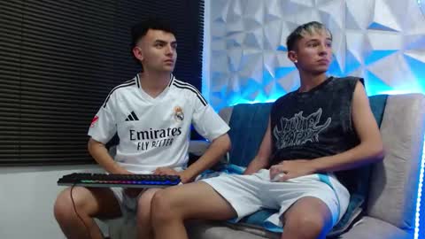 Isaac tan online show from 10.12.25