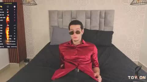isaacblaze  online show from 07.18.26
