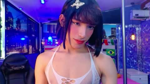 Snapshot of isaacnova chatting on 06.24.26 isaacnova online show from 06.24.26