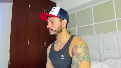 Snapshot of isaacs11 chatting on 07.26.26 Isaac Surez online show from 07.26.26
