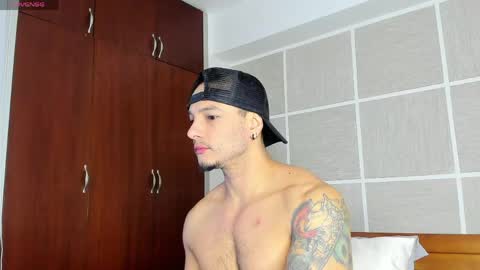 Snapshot of isaacsuarez chatting on 05.31.26 Isaac Surez online show from 05.31.26