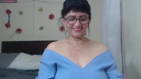 Isabeel Sofia online show from 03.07.25