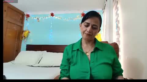 Snapshot of isabeel_sofia01 chatting on 07.18.26 Isabeel Sofia online show from 07.18.26