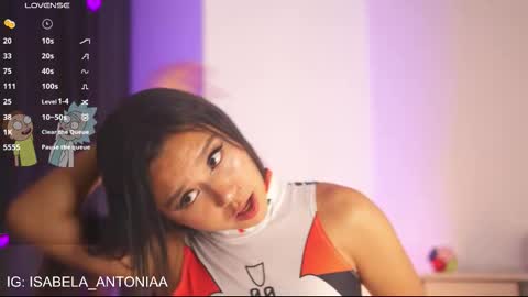 Snapshot of isabela_antonia_ chatting on 09.27.25 online show from 09.27.25