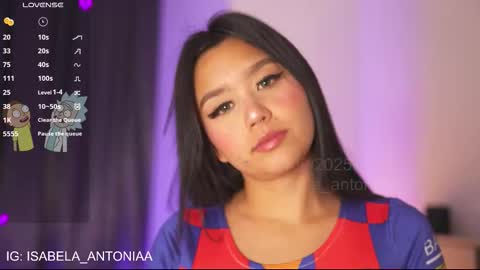 Snapshot of isabela_antonia_ chatting on 09.30.25 online show from 09.30.25