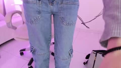 Snapshot of isabela_fiorelli chatting on 11.03.25 isabela_fiorelli online show from 11.03.25