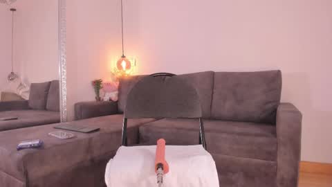 Isabela online show from 09.23.25