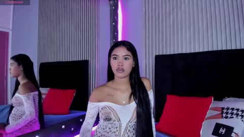 Snapshot of isabela_kity chatting on 10.16.25 isabela_kity online show from 10.16.25