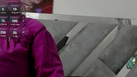 Mommy Isa online show from 02.22.26