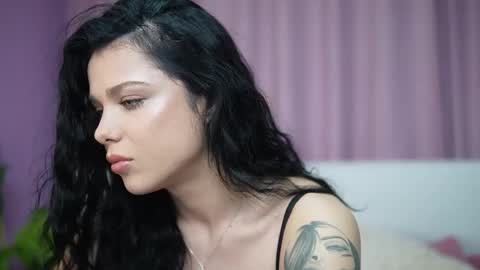  Isabel  online show from 11.26.25