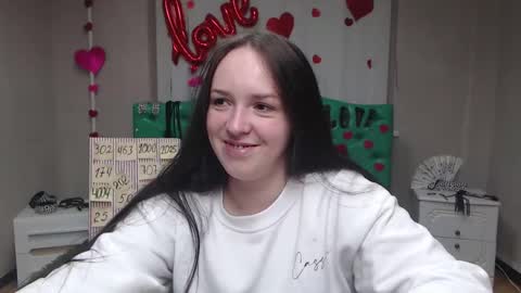 IsabelBlackberry online show from 10.07.25