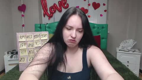 Snapshot of isabelblackberry chatting on 05.05.26 IsabelBlackberry online show from 05.05.26