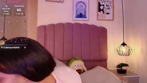 Snapshot of isabelgh_ chatting on 11.06.25 isabelgh_ online show from 11.06.25