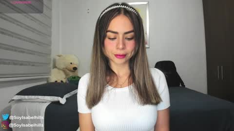 Snapshot of isabelhills chatting on 10.20.25 Isa online show from 10.20.25