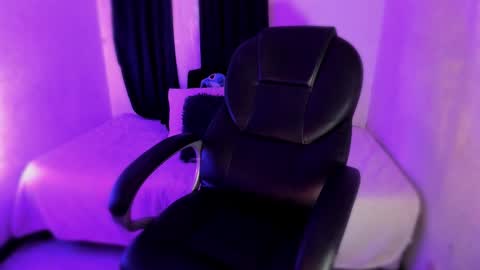 Snapshot of isabelitha chatting on 02.26.26 isabella online show from 02.26.26