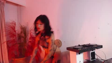    online show from 01.17.25