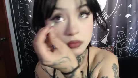    online show from 01.22.25