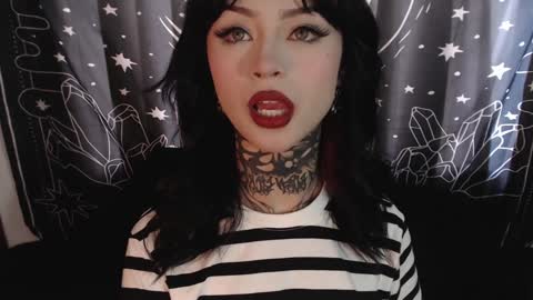    online show from 01.28.25
