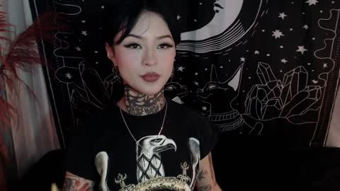    online show from 01.30.25