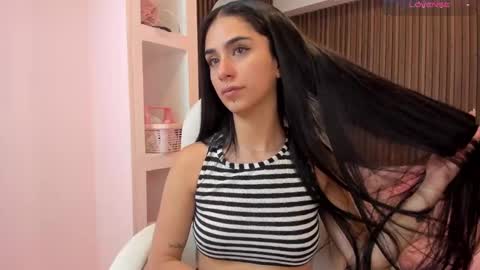 Snapshot of isabella_cooper9 chatting on 12.10.24 Isabella Cooper online show from 12.10.24