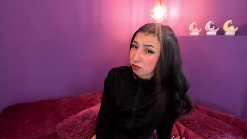 isabella_crofts online show from 02.26.26