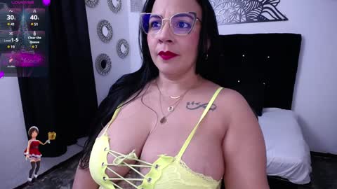 Isabella Di Prinzio online show from 01.07.25