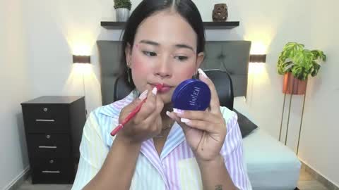 Isabel florez online show from 01.14.25