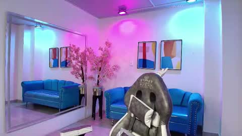 Isabella online show from 09.09.25