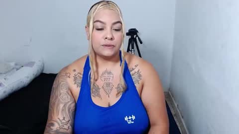  estefania online show from 04.14.26