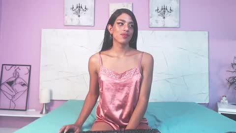 Isabella online show from 01.10.26