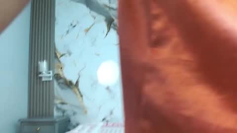 Isabella online show from 01.17.26